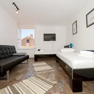 Guest house Peninsula Luxury